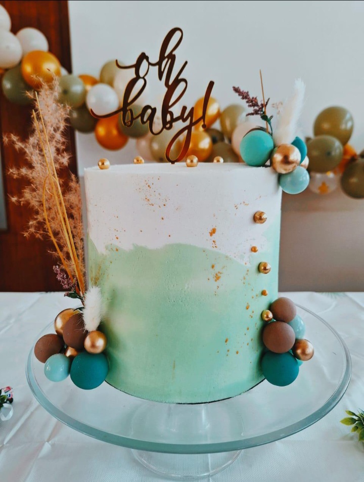 baby shower cake